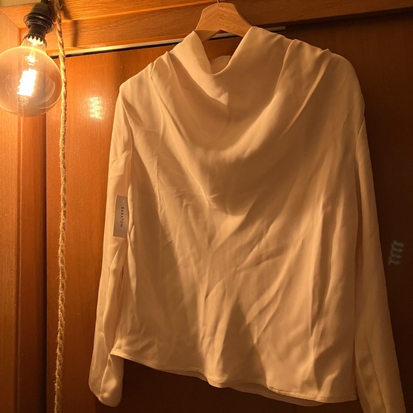 carter long sleeve babaton - Picture 4 of 4